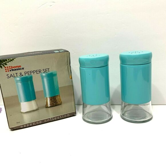 2 Pack of Salt and Pepper Shaker Set Turquoise Blue Home Basics NEW - Picture 1 of 12